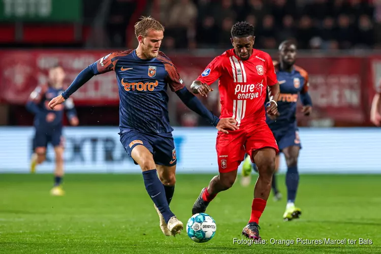 FC Twente zonder problemen langs Vitesse