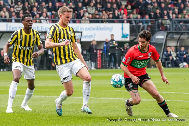 Vitesse zet flinke stap richting handhaving na winst in derby bij NEC