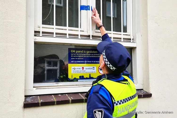 Burgemeester sluit woning Spijkerstraat wegens drugshandel