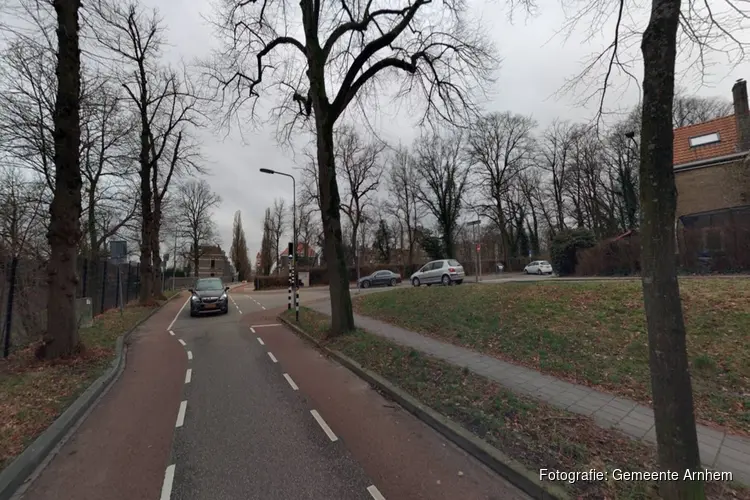 Fietsstraat door Heijenoordseweg en Noordelijke Parallelweg